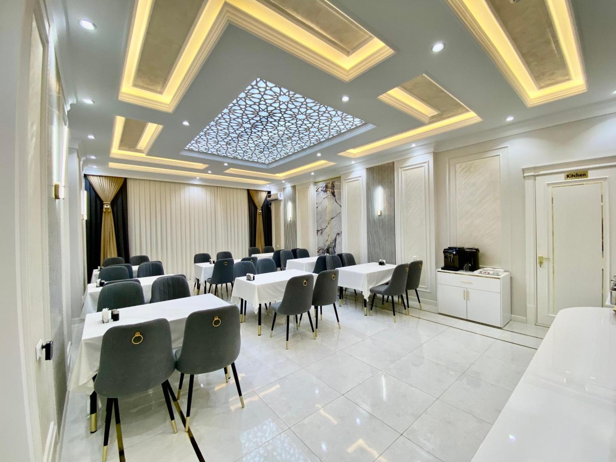 Isakhoja Hotel Khiva ภายนอก รูปภาพ